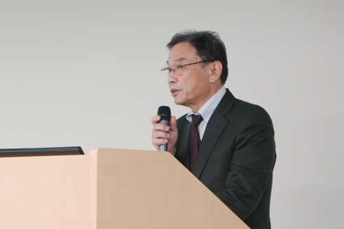 熊本保健科学大学 特命教授 蛭田 修氏の講演の様子